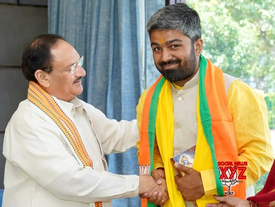 भाजपा नेता व यूट्यूबर मनीष कश्यप के साथ डॉक्टरों की मारपीट !रूम में बंधक भी बनाया।