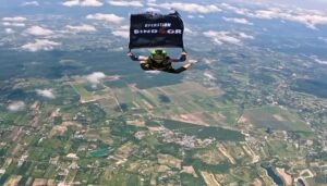 अनामिका शर्मा की उपलब्धि. ऑपरेशन सिंदूर का झंडा लहराकर रचा इतिहास