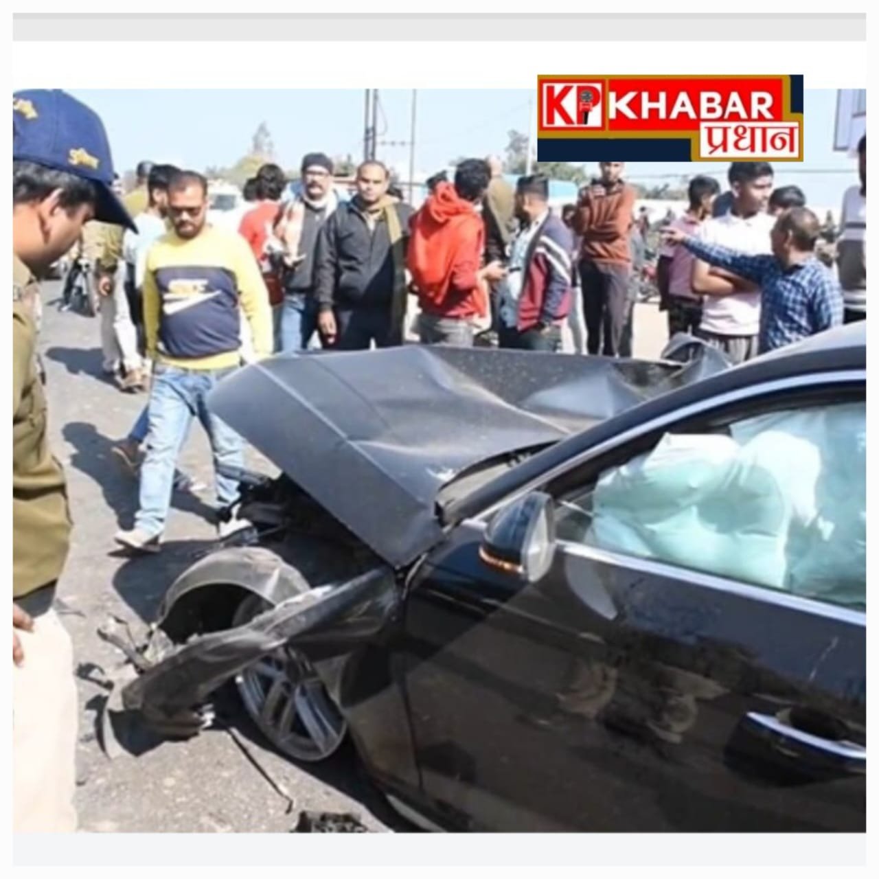 तेज रफ्तार ऑडी ने बाइक को मारी टक्कर, पिता-पुत्र समेत 3 की मौत: